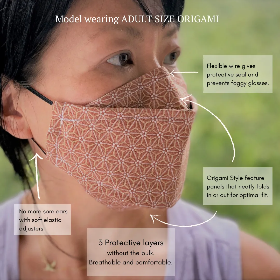 3D Origami Mask in Pink Blocks