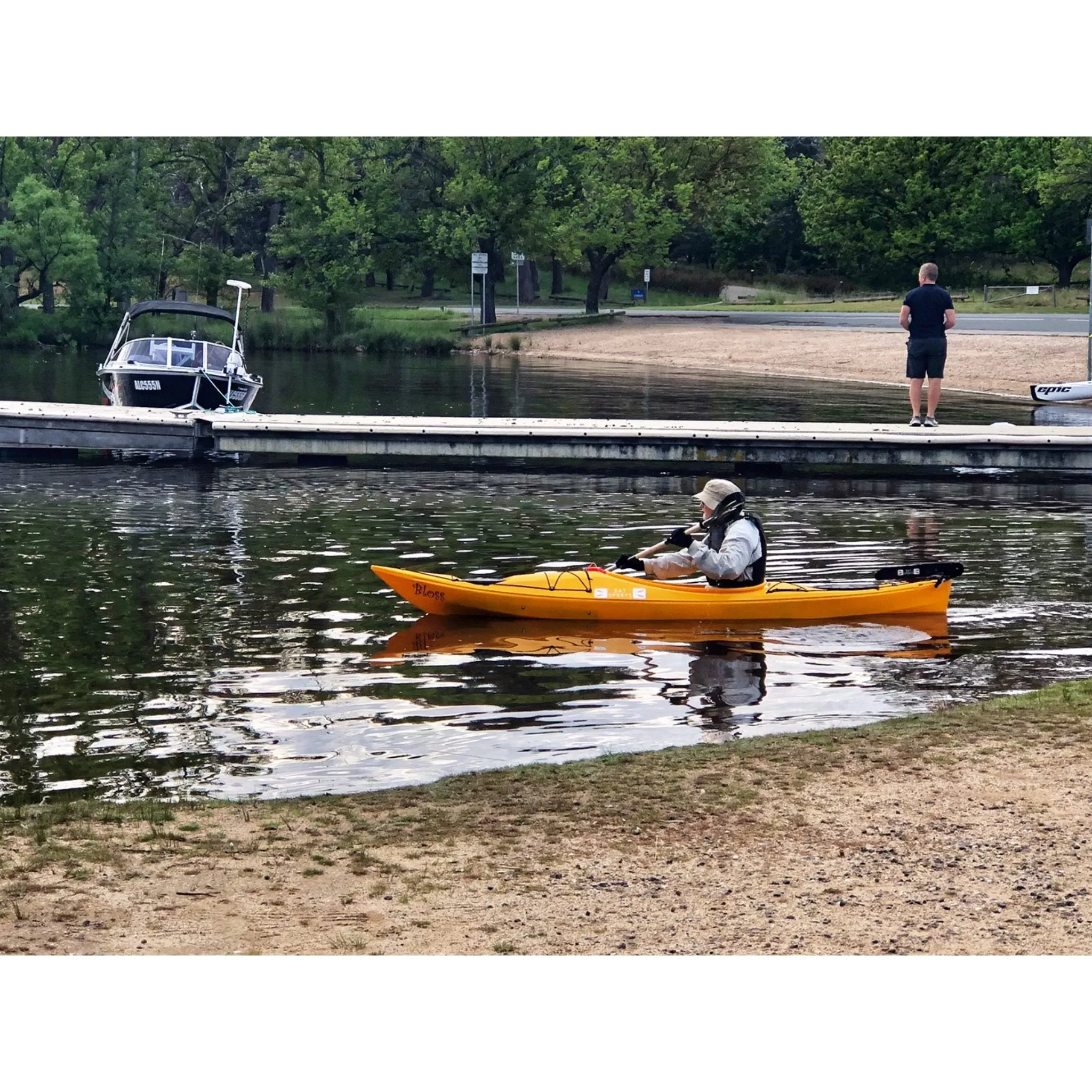Aquanauta - 3.3m Single Sit In Kayak