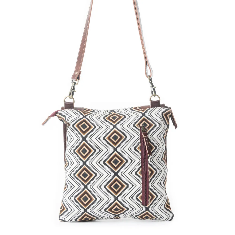 Canyon Star Concealed Carry Bag In Black & White