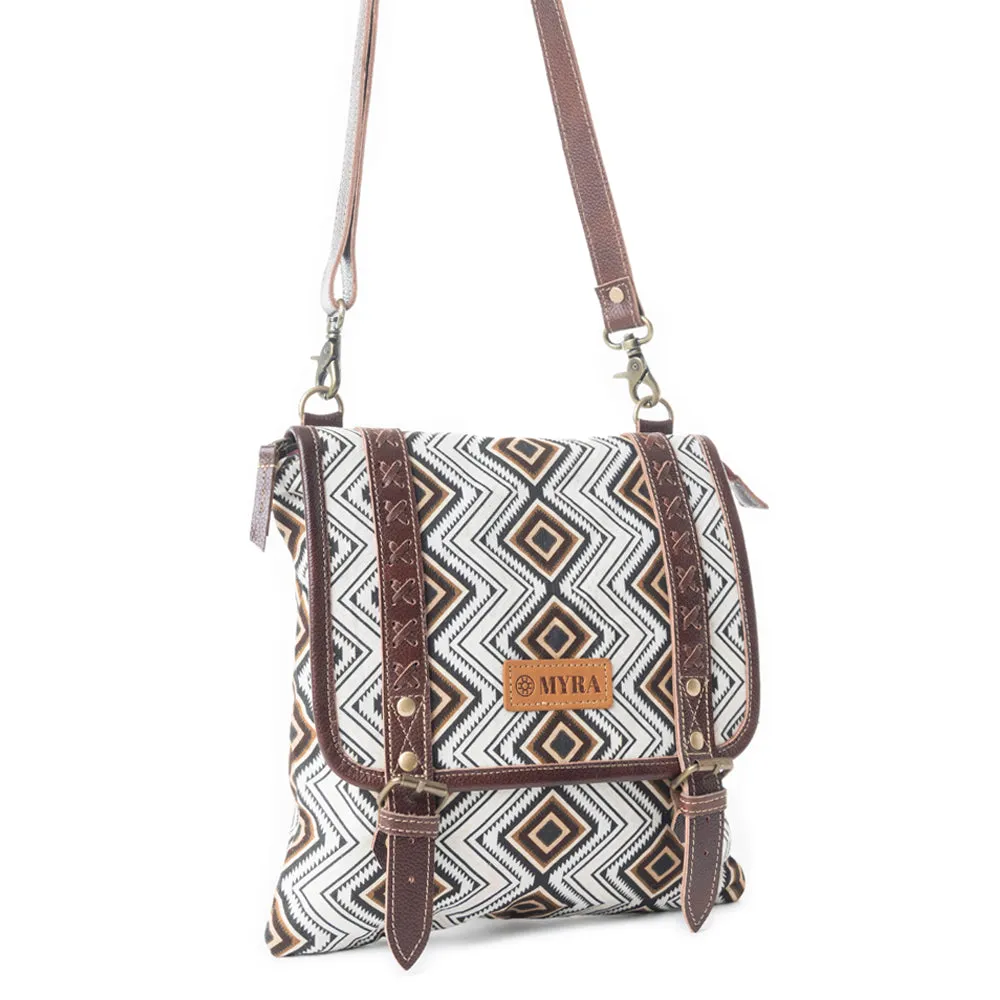 Canyon Star Concealed Carry Bag In Black & White
