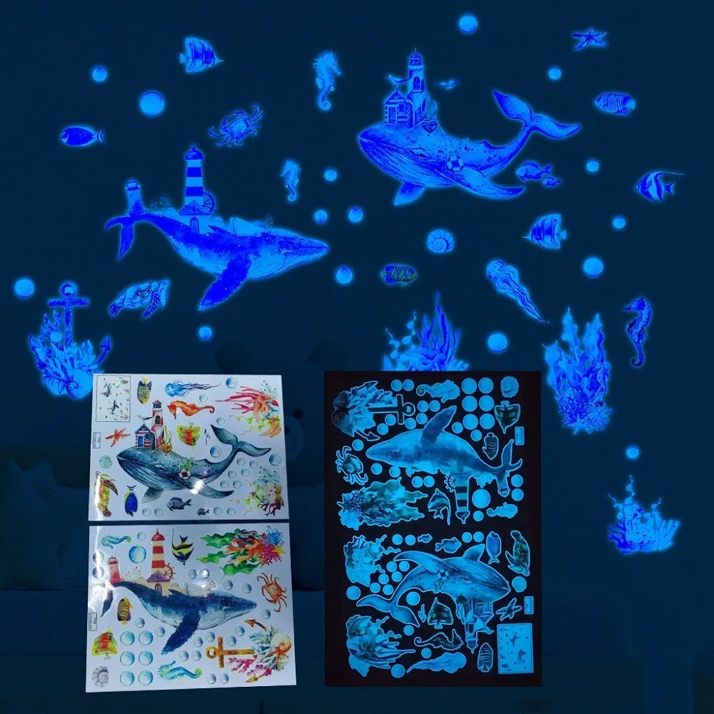 Cool Underwater Wall Sticker - Glowing in the dark