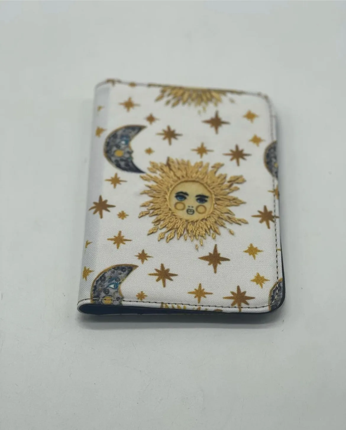 El Sol y La Luna Passport Holder