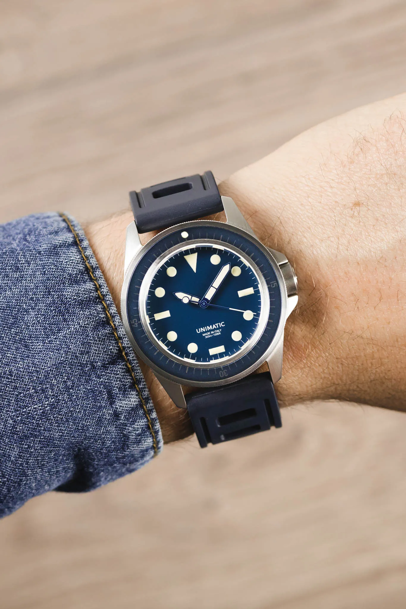 ISOfrane Rubber Dive Watch Strap in BLUE