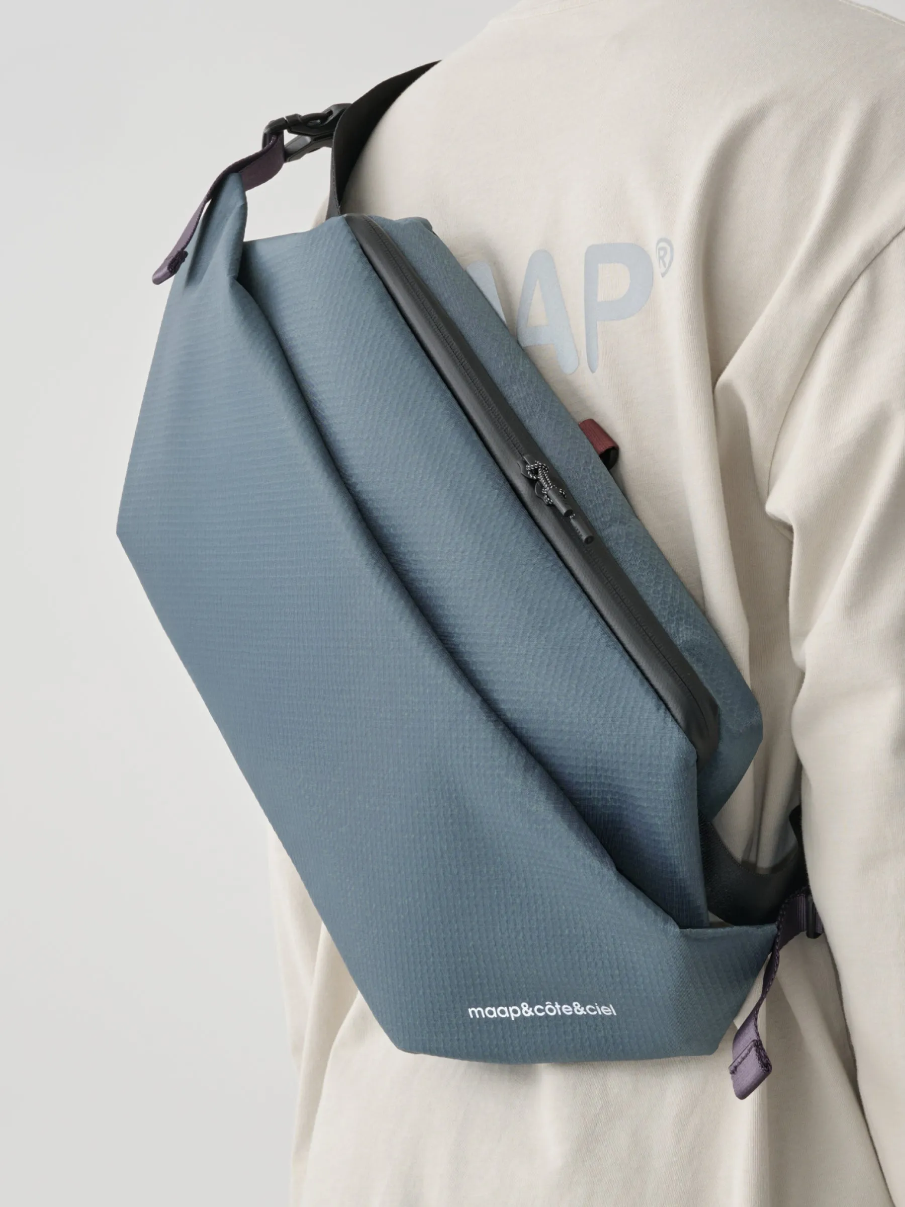 maap&côte&ciel Isarau Messenger Orion Blue