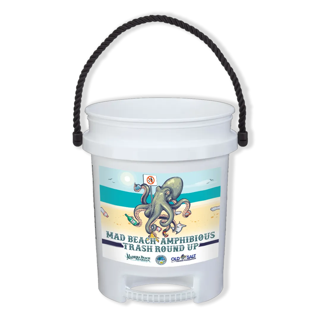 Mad Beach Trash Round Up Bucket **Store Pick-up Only**