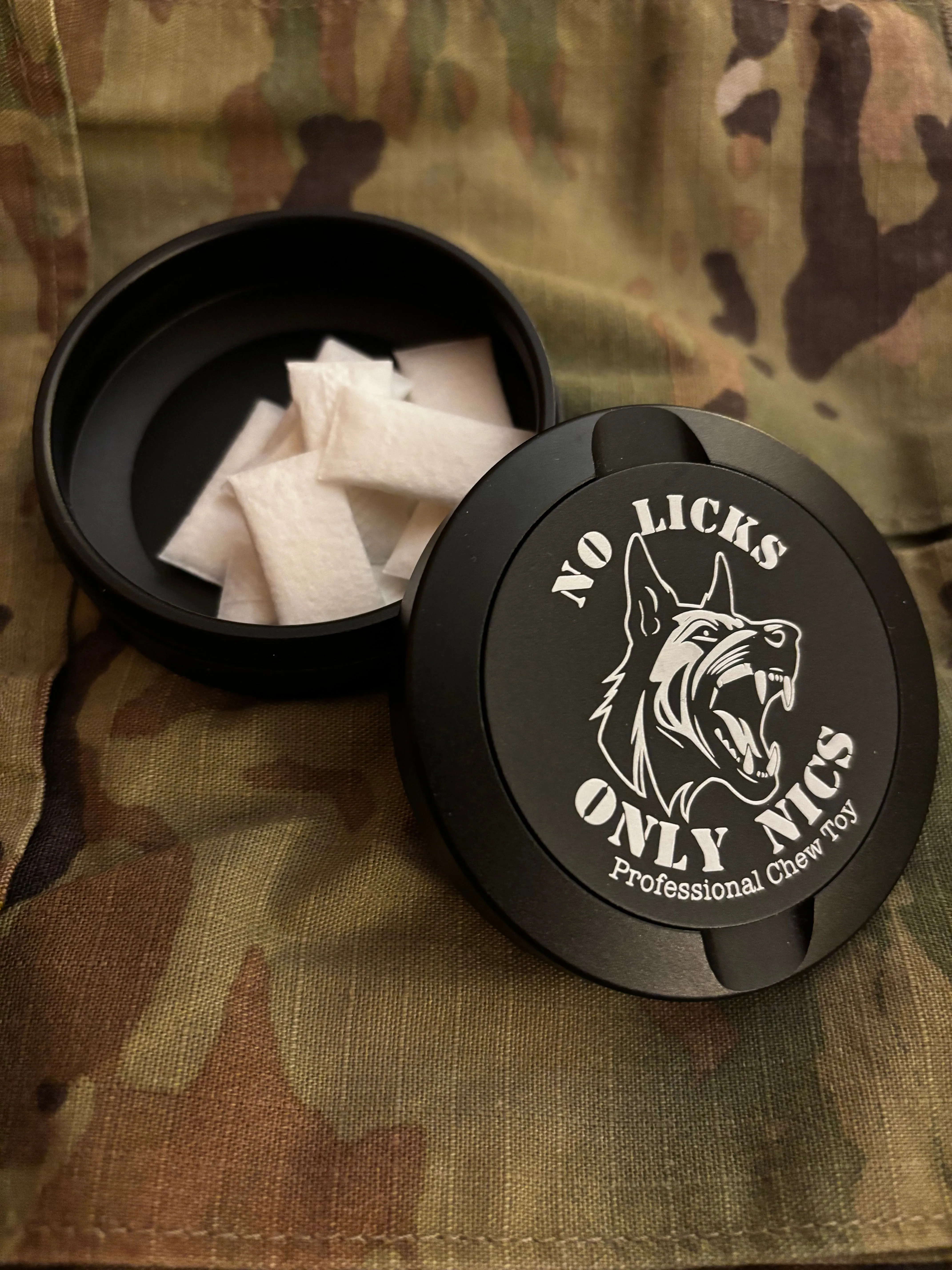 No Licks Only Nics Z-Can (Pre-Order)