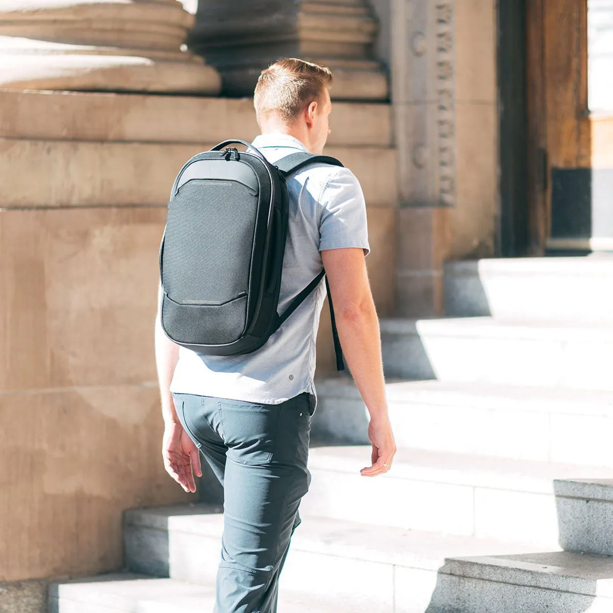 NOMATIC Navigator Series - Backpack 15L