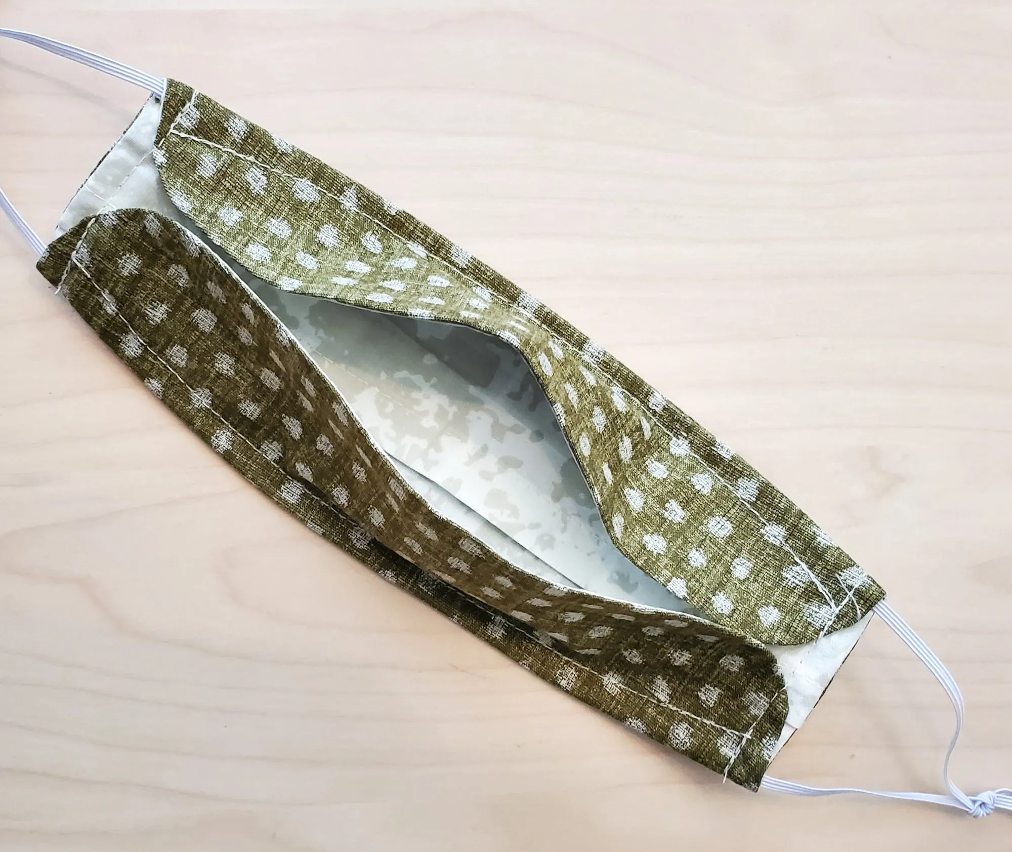 Origami Mask - Japanese Dobby Dot Green