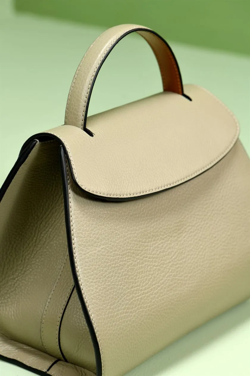 Perona   I   Chiasa I Women-Leather Bags& Accessories -Day Bag-Pwb-Fv21-631tring Tan  AS7831