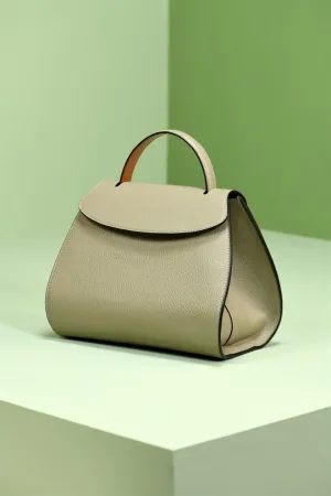 Perona   I   Chiasa I Women-Leather Bags& Accessories -Day Bag-Pwb-Fv21-631tring Tan  AS7831