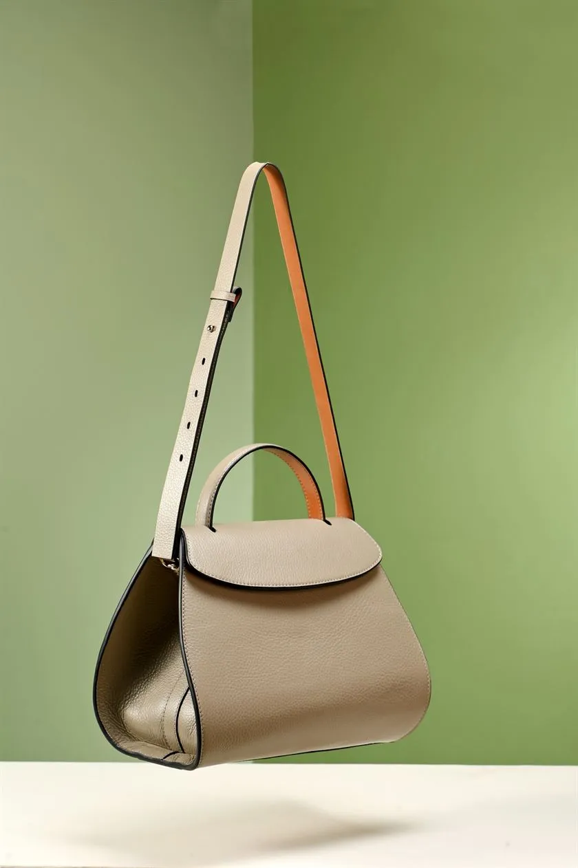 Perona   I   Chiasa I Women-Leather Bags& Accessories -Day Bag-Pwb-Fv21-631tring Tan  AS7831