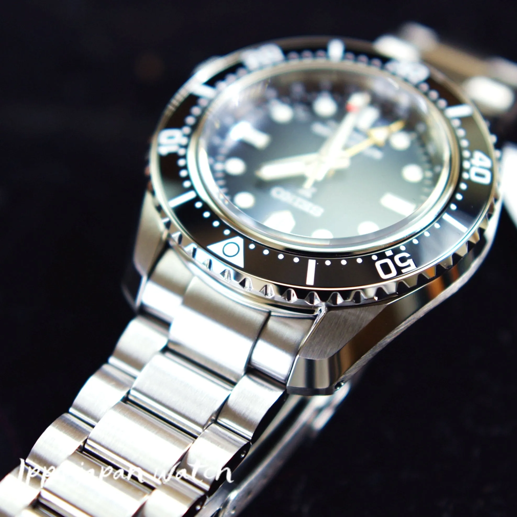 Seiko Prospex Mechanical diving watch 1968 Heritage GMT metal SBEJ021