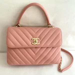 Small Trendy CC Flap Bag with Top Handle in Chevron Pink Lambskin