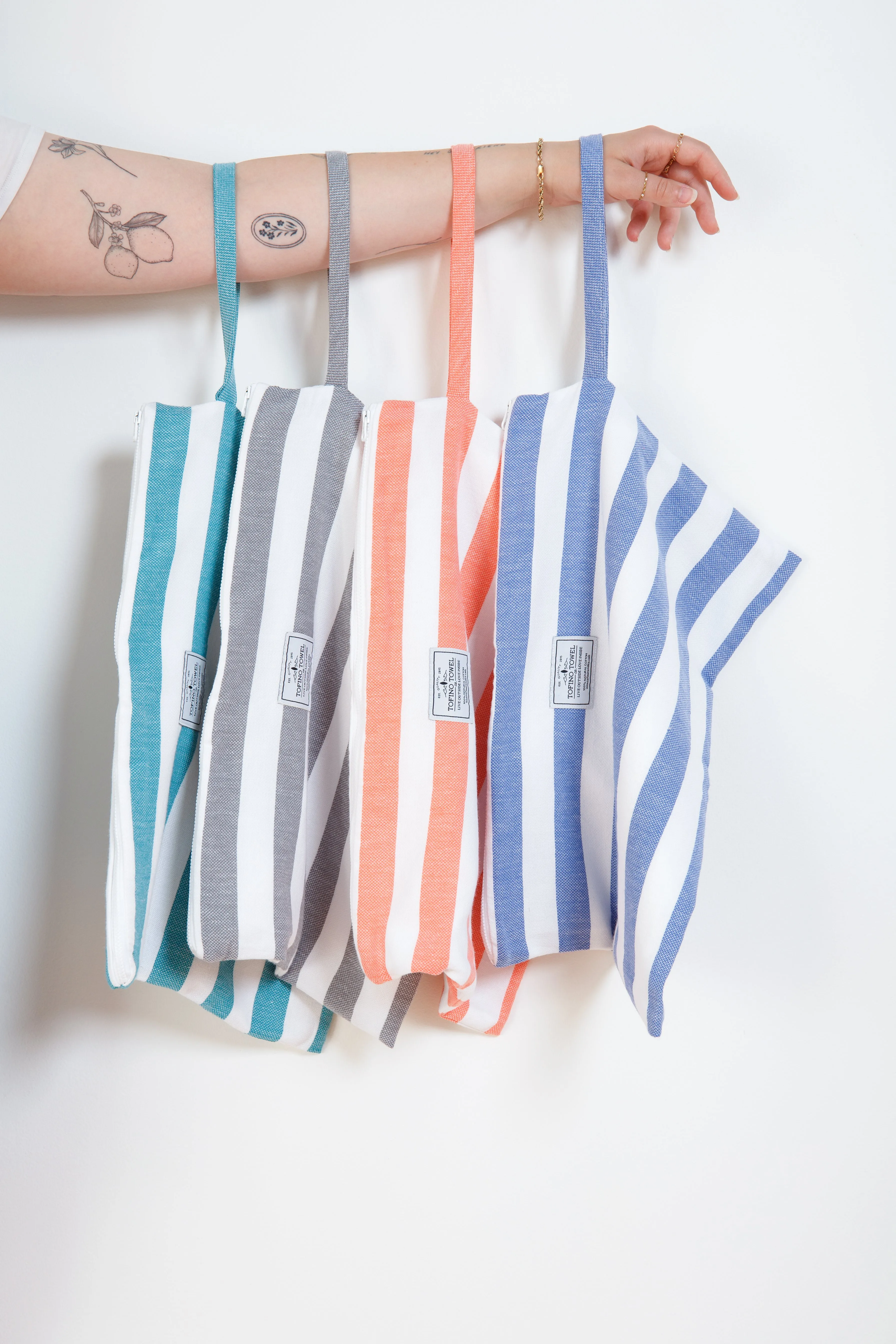 Tofino Towel Mira Wet Dry Zip Pouch - Large