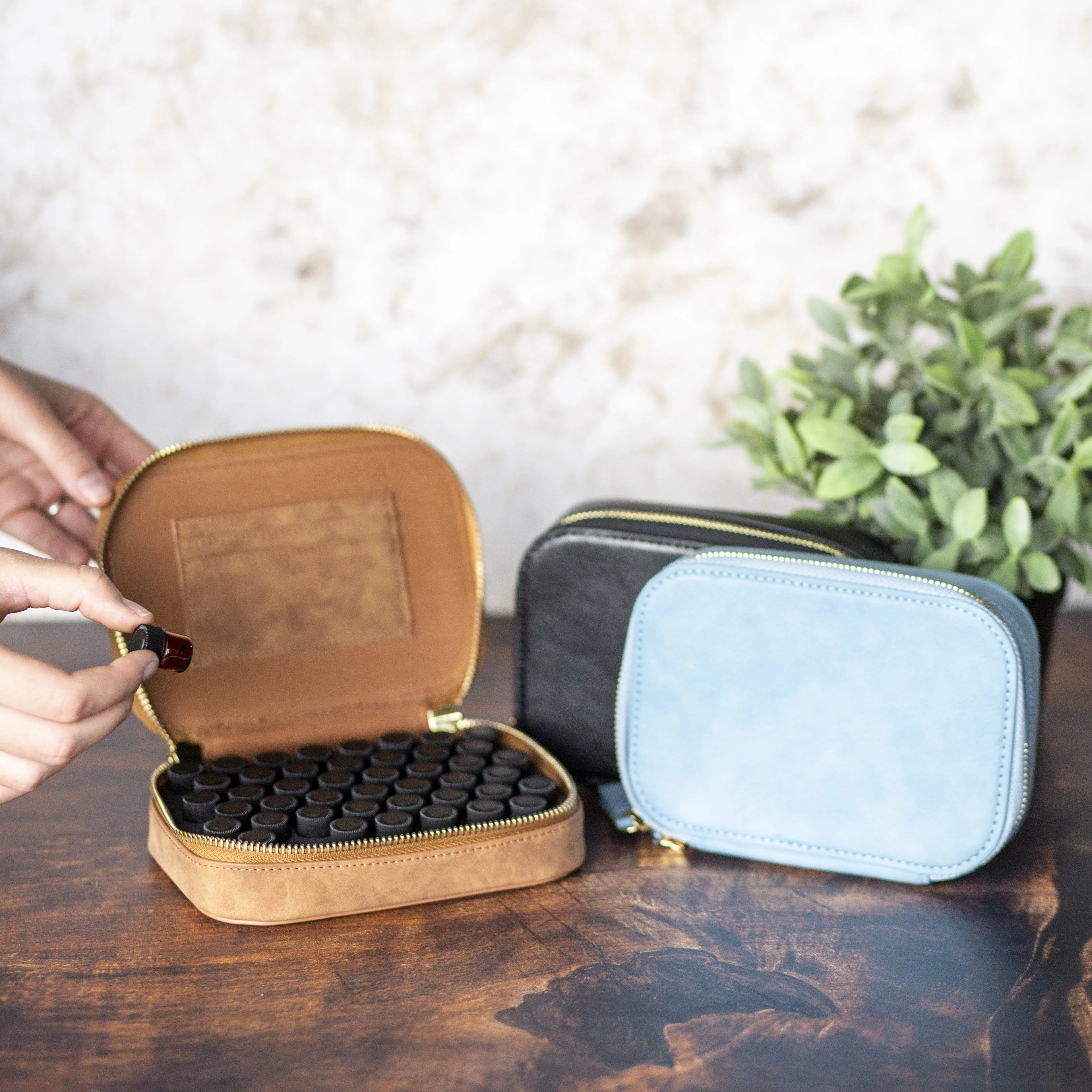 Vegan Leather Essential Oil Sampling Case