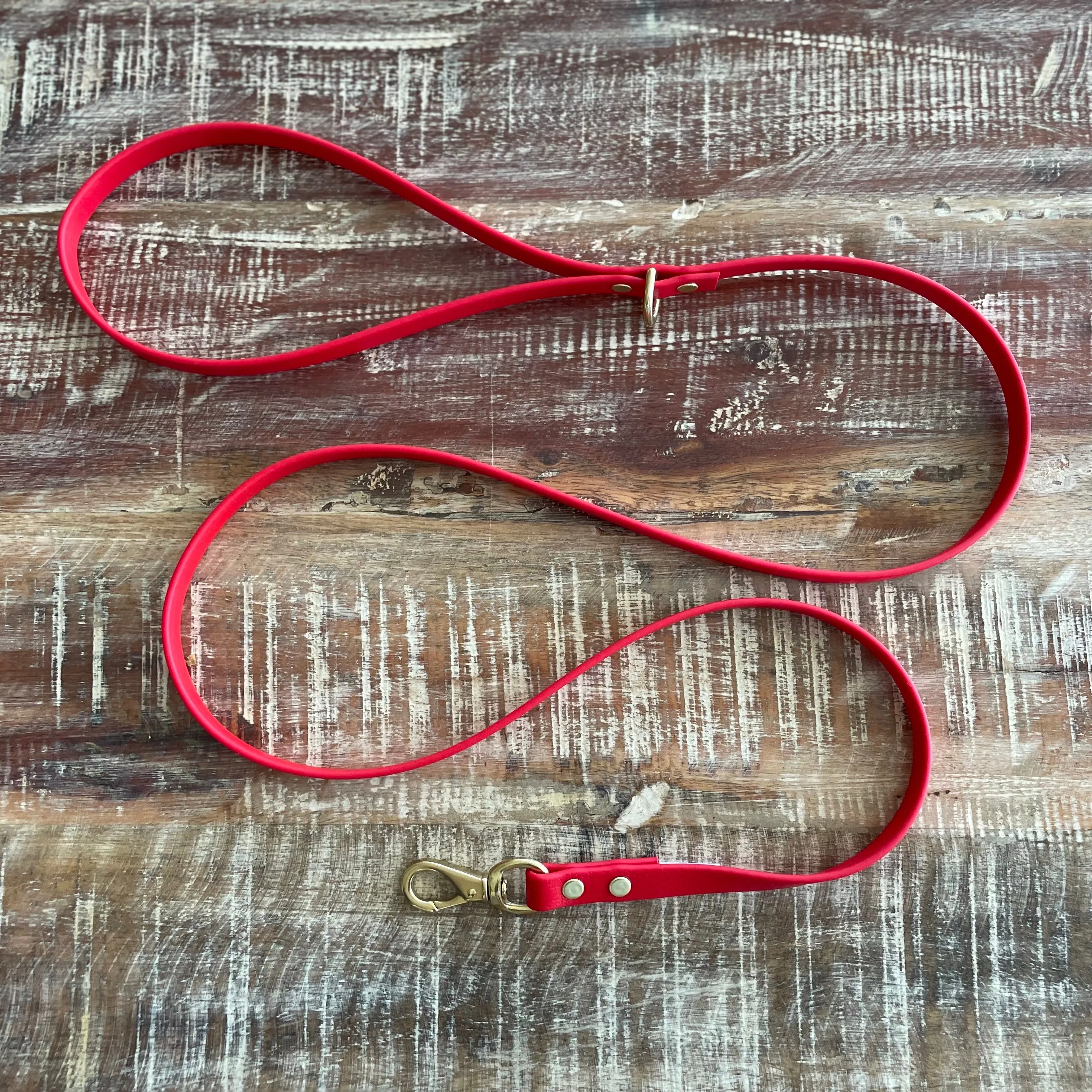 Waterproof Leash (Lightweight) : Cherry   Brass