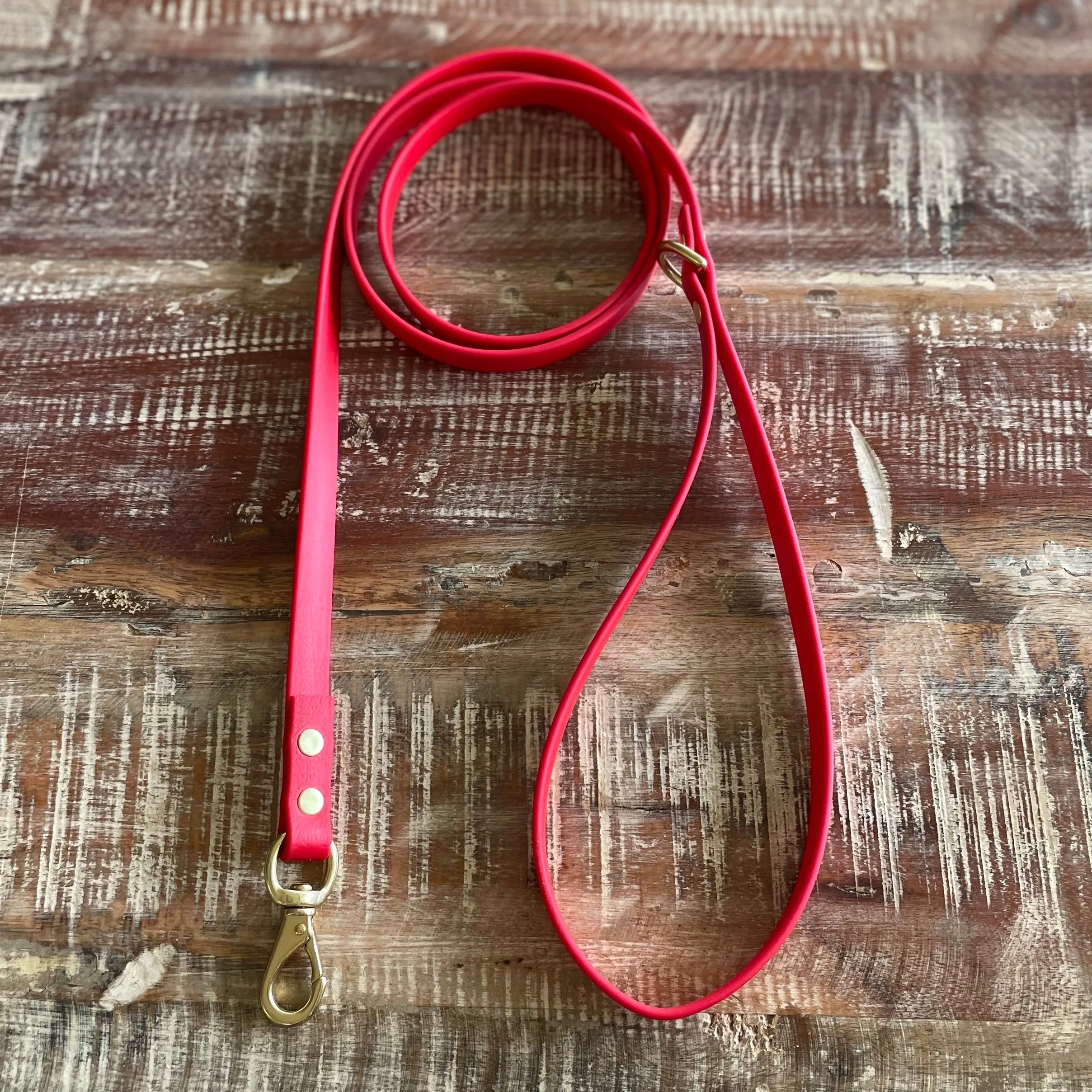Waterproof Leash (Lightweight) : Cherry   Brass