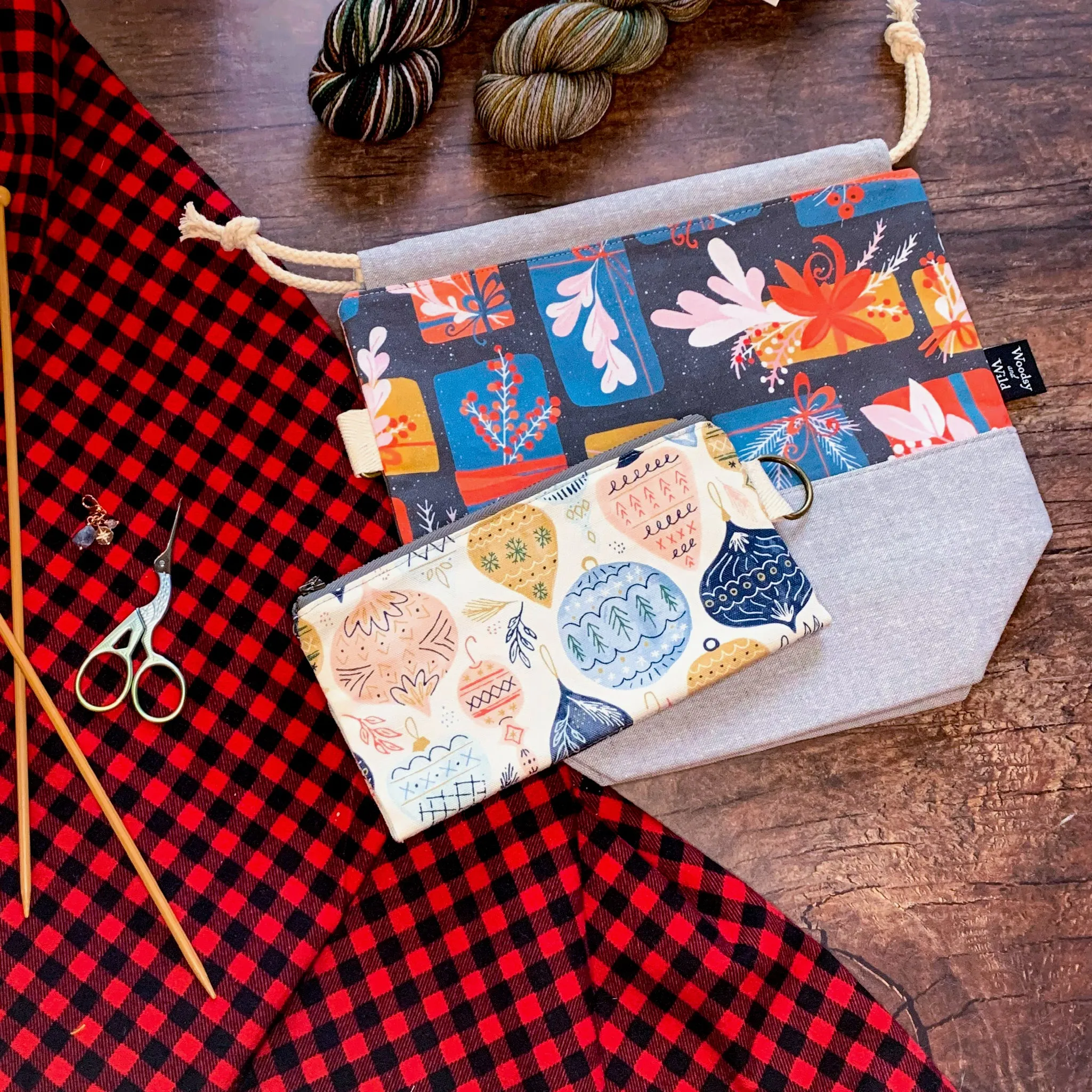 *Wrapped With Care*  Zippered Knitting Project Bag