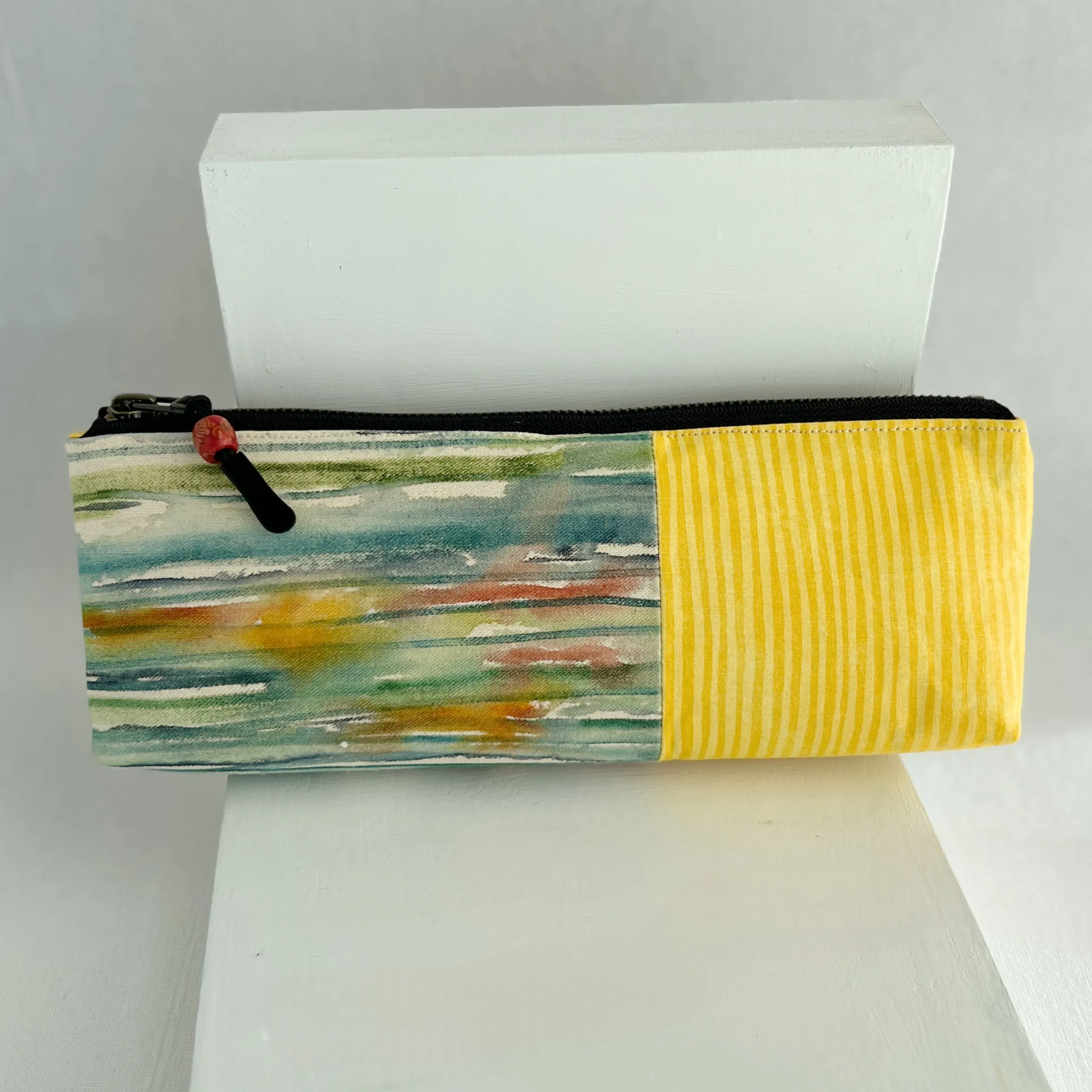 Zip Bag Pouch - For Art Pens, Paintbrushes, Markers and More
